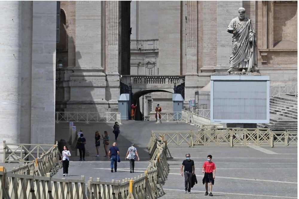 Vaticano: se abri un juicio sin precedentes por abuso a un monaguillo