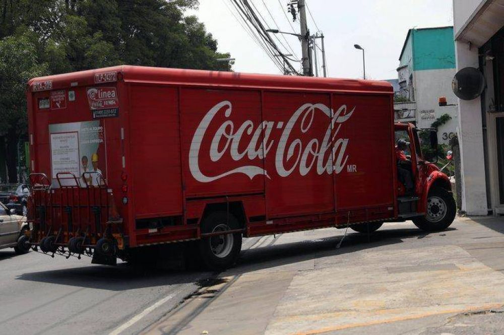 Coca-Cola incursiona en categora de bebidas alcohlicas con Topo Chico