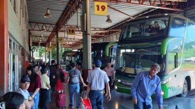 Media y larga distancia: en Misiones estiman que se aplazar�a el retorno por el mantenimiento de los colectivos