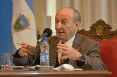 �Discutir la herramienta es un grave problema�