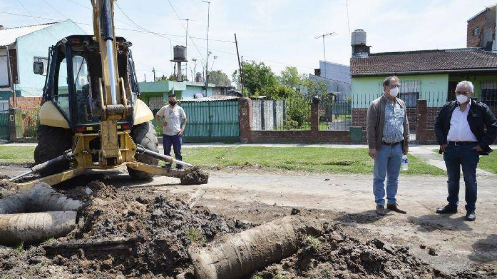 Junto a su equipo, Julio Zamora recorri obras de revalorizacin urbana en ms puntos de Tigre
