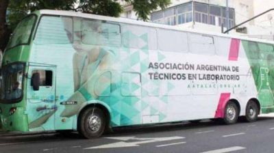 Detectar en dos barrios dio 75 positivos de coronavirus en vecinos