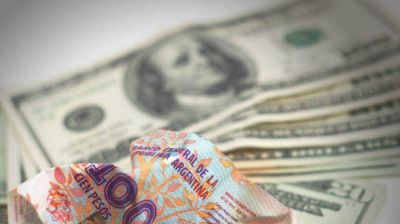 D�lar: aliviar�n el cepo para girar a las cuentas del exterior y bajar la presi�n