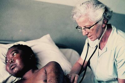 Abren causa de beatificaci�n de la �madre de los leprosos�