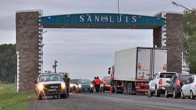 Autorizan solo a productores a pasar a la provincia de San Luis