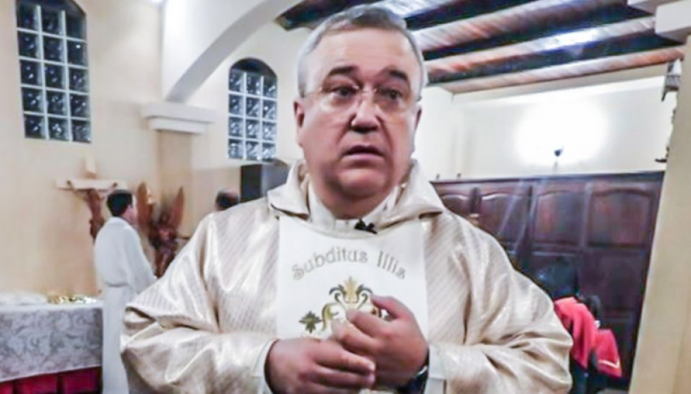 Abusos: Condenaron a cura salteo a la dimisin del estado clerical