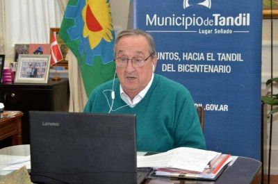 Lunghi: �Tomaremos todas las medidas que sean necesarias para bajar la curva de contagios�