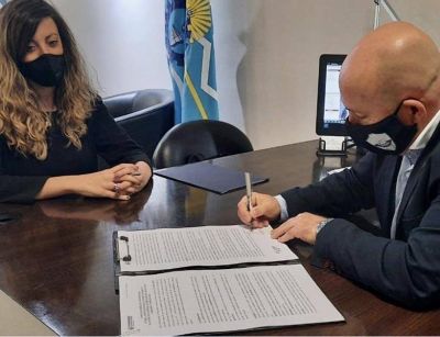 Sastre firm� convenio de cooperaci�n con el PAMI
