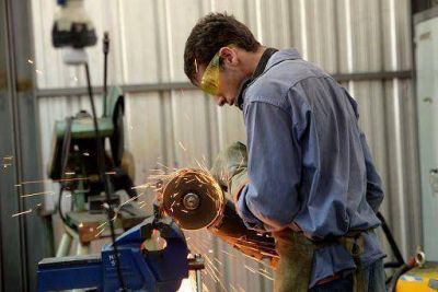 Talleres metal�rgicos sufren el faltante de materiales para trabajar
