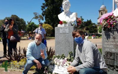 Lucas Ghi y Martín Sabbatella encabezaron el acto homenaje a Néstor Kirchner en Morón