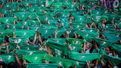 Convocan a una 