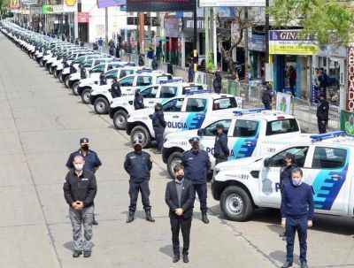 Fernando Gray y Axel Kicillof presentaron 60 nuevos patrulleros para Esteban Echeverra