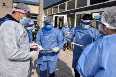 Proponen dos a�os de antig�edad por el 2020 para trabajadores de salud