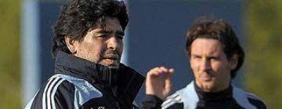 La Selecci�n viaja a Montevideo con el equipo confirmado