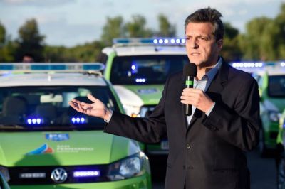 Massa, en la presentaci�n de nuevos m�viles y c�maras en San Fernando: �Vivir en estado de derecho significa respetar la ley�