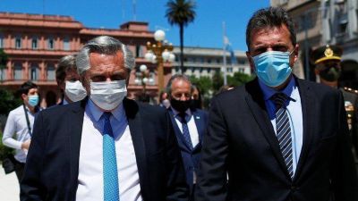 Alberto Fern�ndez acord� con Sergio Massa convocar a sesiones extraordinarias y a�n eval�a enviar al Congreso la ley de aborto 