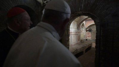 El Papa: rezamos por los difuntos, especialmente por las v�ctimas del coronavirus