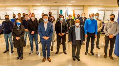 Los intendentes del PJ se re�nen en Avellaneda con el fin de mostrar unidad y apoyo