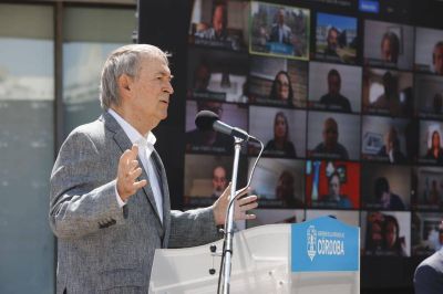 Schiaretti present� la adhesi�n a la Ley de Econom�a del Conocimiento