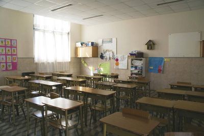 Habilitan actividades presenciales en las escuelas