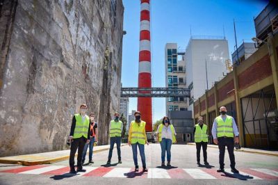  La intendenta y el Ministro de la Producci�n recorrieron la planta de Cervecer�a y Malter�a Quilmes