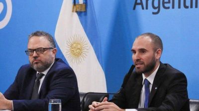 Guzm�n y Kulfan visitan la plata de Toyota en Z�rate