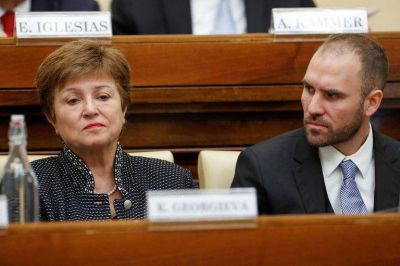 El FMI llegar� al pa�s el martes pr�ximo para negociar un nuevo acuerdo en el que se discutir� la emisi�n monetaria y la reducci�n del d�ficit fiscal
