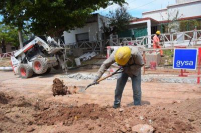 AySA: obra para 12.000 usuarios a trav�s de la conexi�n cloacal de la Universidad de Lan�s