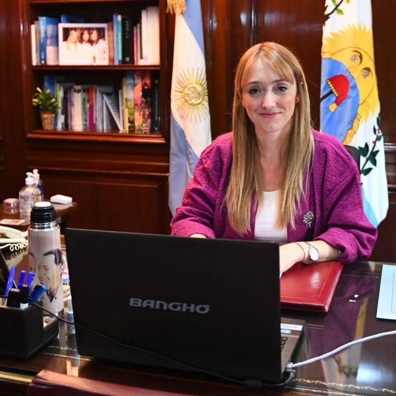 Anabel Fernández Sagasti recibe apoyo para presidir el PJ