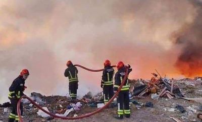 Bomberos de Rawson controlaron incendio en el predio del GIRSU