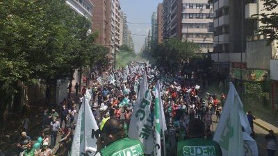 Córdoba en crisis: el Suoem rechaza el Congreso de Educación Municipal