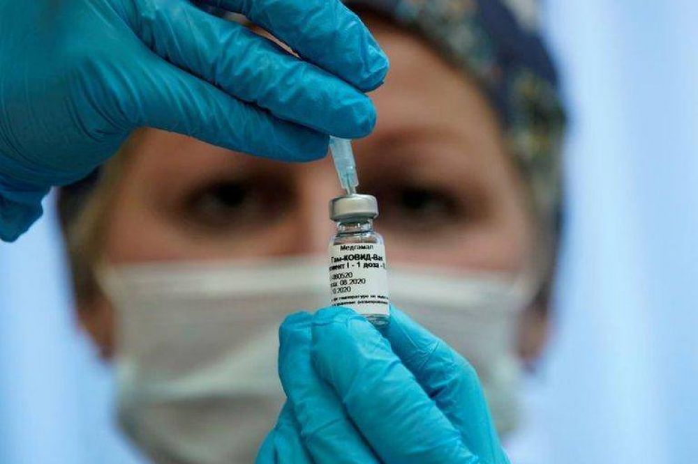 Hoy anunciarn que la vacuna rusa tambin tiene una eficiencia superior al 90%