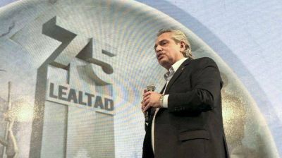 Alberto Fern�ndez se queda sin el PJ que vuelve a postergar sus internas