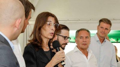 Mar�a Eugenia Bielsa deja el Ministerio de H�bitat y la reemplazar� Jorge Ferraresi