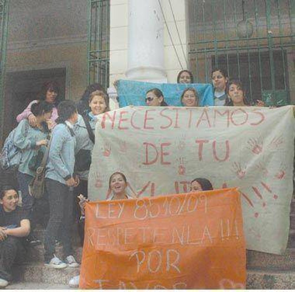 Piden que no se cambie el edificio de la Normal  