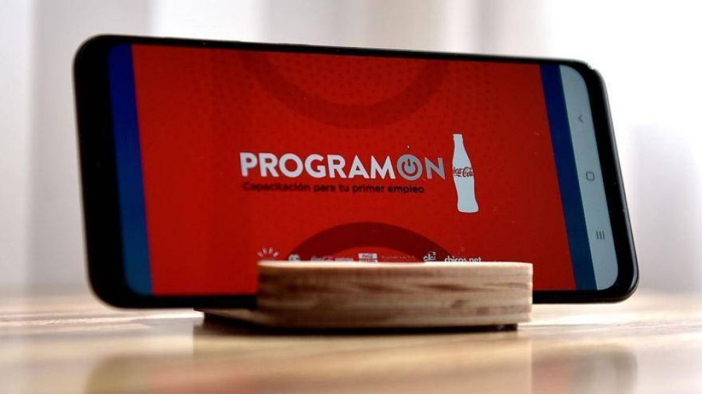 El ministro de Educacin se sum a la presentacin de ProgramON, la capacitacin virtual de Coca-Cola destinada a jvenes