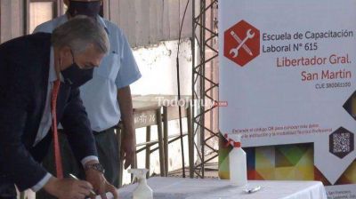 Morales en Libertador: nueva escuela de capacitacin laboral