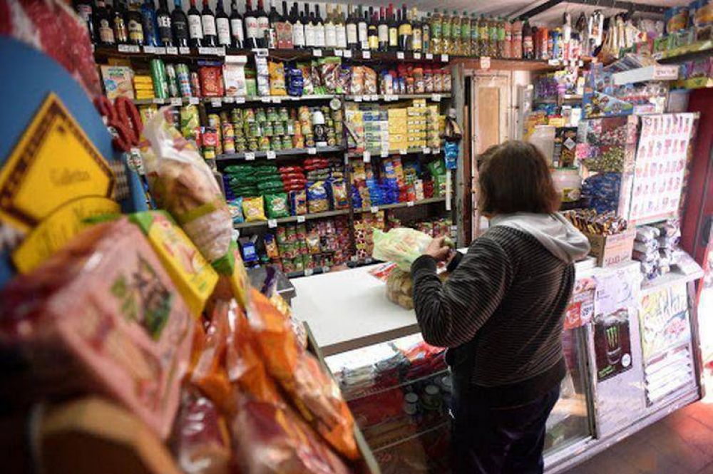 El 50% de los cordobeses compr alimentos con ayuda estatal