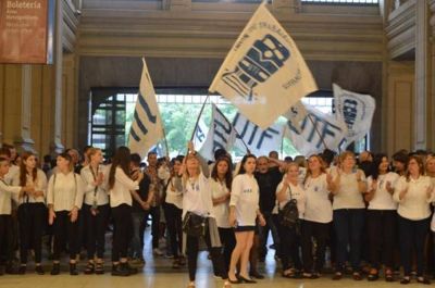 La UTF logra el pase de trabajadores ferroviarios a SOFSE
