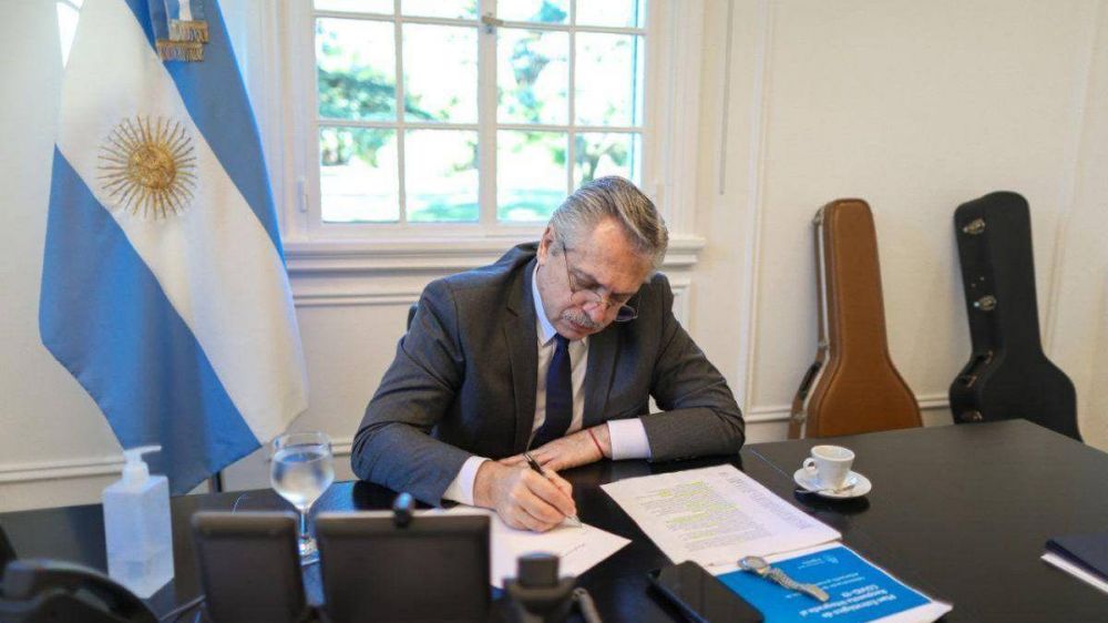 Prorrogar�n por 60 d�as la prohibici�n de despedir trabajadores sin justa causa