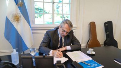 Prorrogar�n por 60 d�as la prohibici�n de despedir trabajadores sin justa causa
