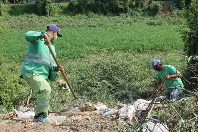 El Municipio erradic� minibasural y recuper� espacio p�blico en Villa Gh�o