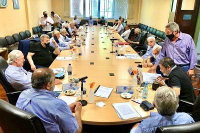 El Gobierno no recibir� a la CGT, pero respondi� a casi todos sus reclamos tras las cr�ticas