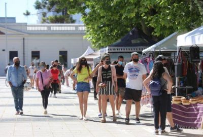 Exitoso regreso de las ferias a las plazas y parques de la ciudad