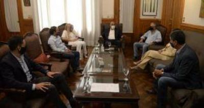 Pandemia: PAMI y ANSES formar�n parte de la campa�a para vacunar 300 mil tucumanos