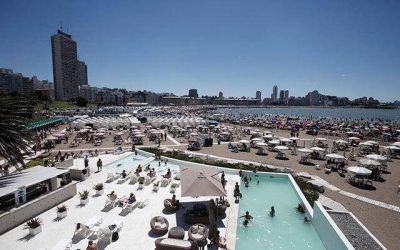 Presentaron una medida cautelar para reducir en un 30% el sector privado en playas