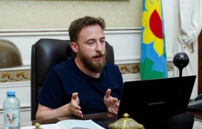 El FdT bonaerense respalda el impuesto a las grandes fortunas y pone el foco en los municipios