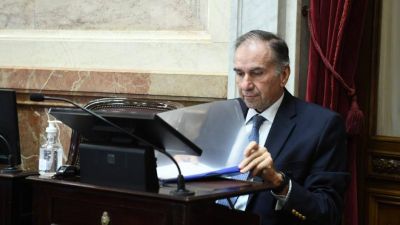 Por pedido de Macri, Cambiemos cruz� a los senadores de Cristina por su carta al FMI