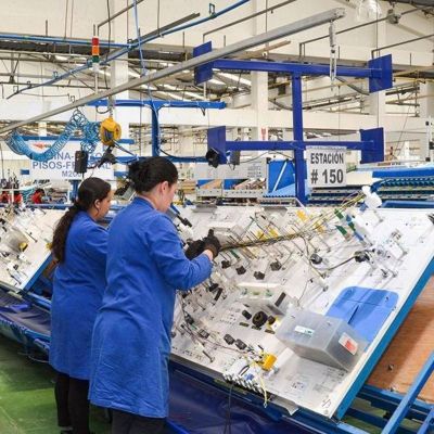 Un 26% de industrias locales mejor� la producci�n, frente al 21% nacional 