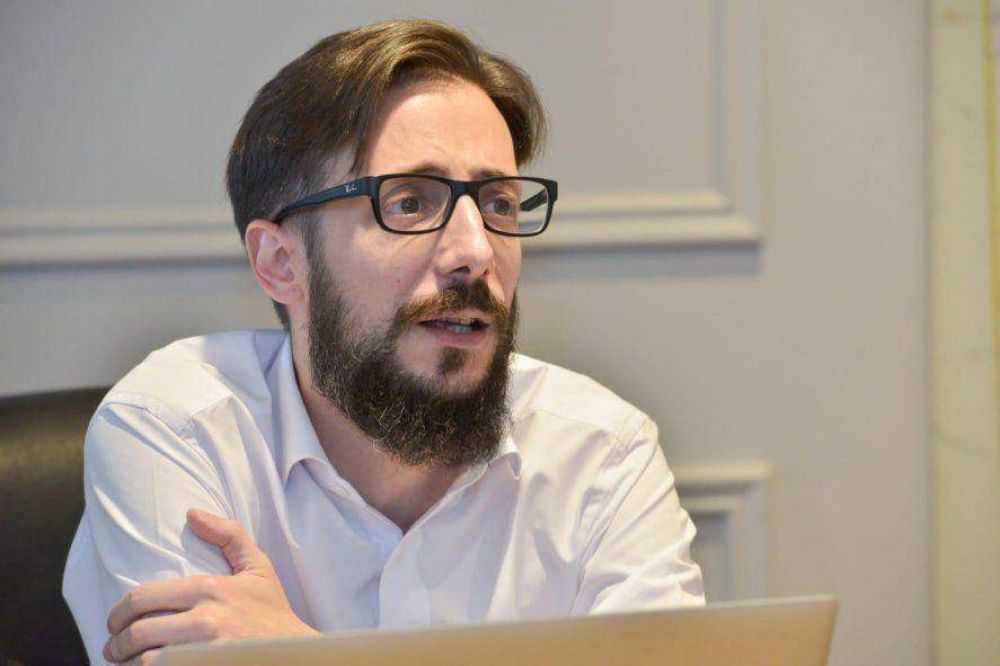 Agust�n Simone detall� las obras incluidas en el presupuesto